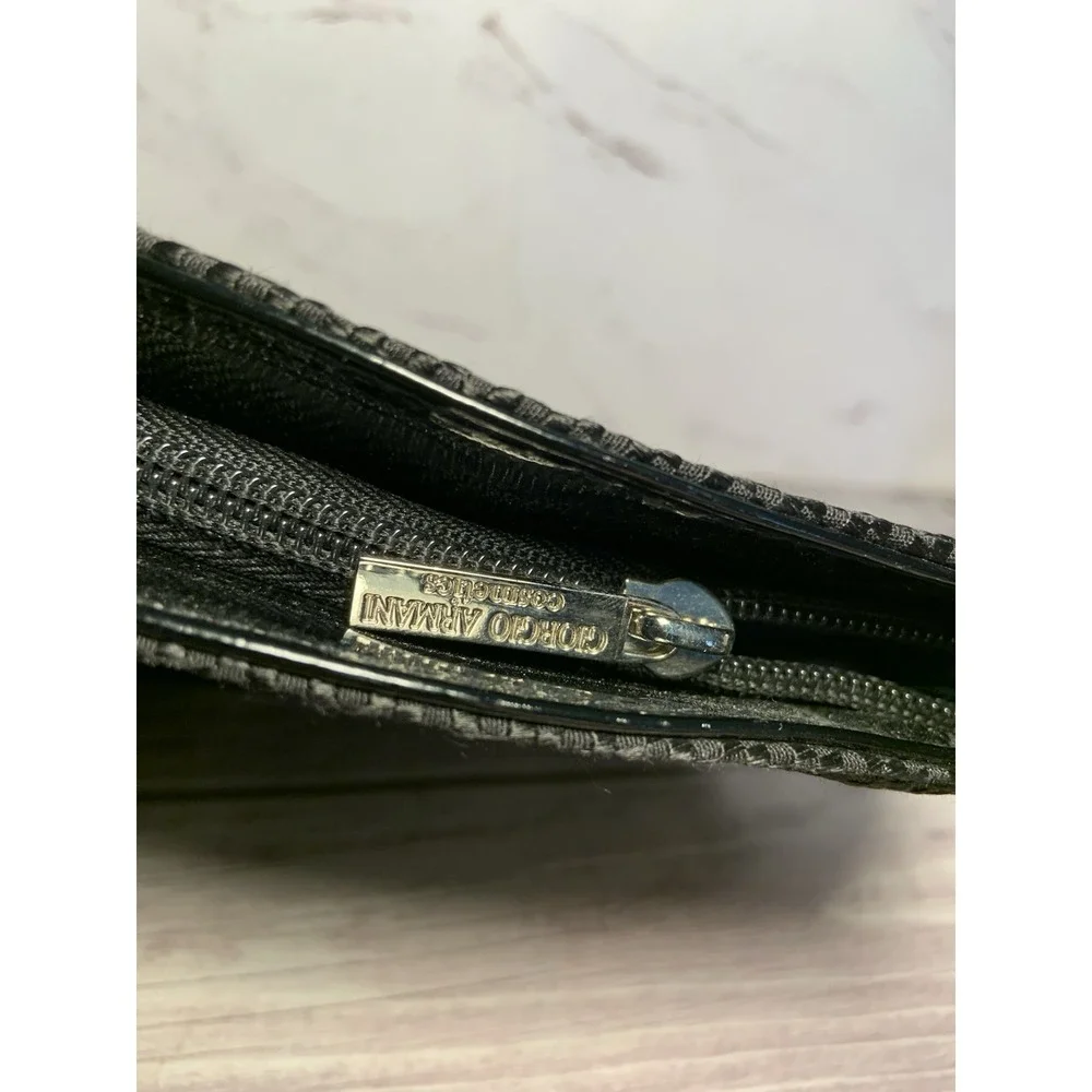 Giorgio Armani Parfums Black Textured ZIP Lined Logo Makeup Bag New Without Tags